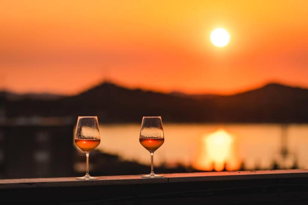 The Spot - Rooftop In The City Centre + Parking Sibenik Bagian luar foto